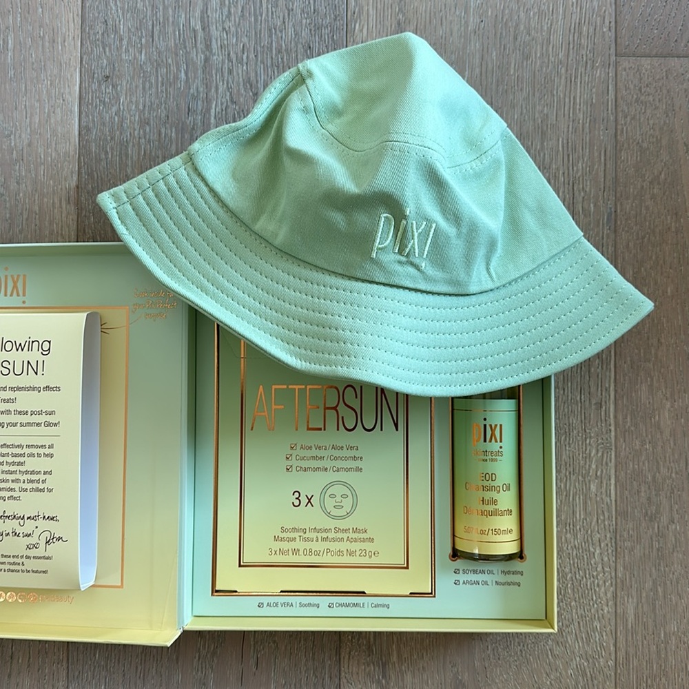 Pixi Aftersun Sheet Mask and EOD Cleansing Oil Set